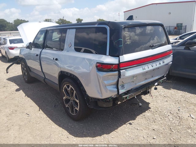 Rivian R1s 2025 7PDSGBBA5SN046704 Image 3