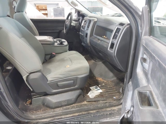 45421972 :رقم المزاد ، 3C6JR7AT5DG566045 vin ، 2013 Ram 1500 Express مزاد بيع