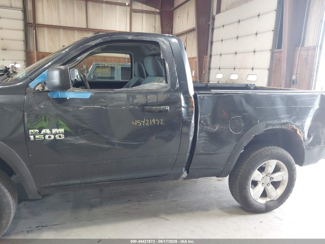 45421972 :رقم المزاد ، 3C6JR7AT5DG566045 vin ، 2013 Ram 1500 Express مزاد بيع