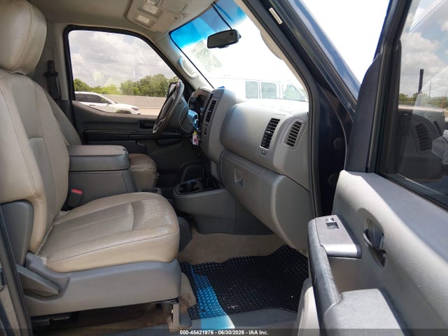 5BZAF0AA2GN851515 Nissan Nv Passenger Nv3500 Hd Sl V8