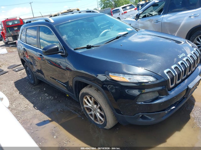 45421984 :رقم المزاد ، 1C4PJMCB9EW128144 vin ، 2014 Jeep Cherokee Latitude مزاد بيع