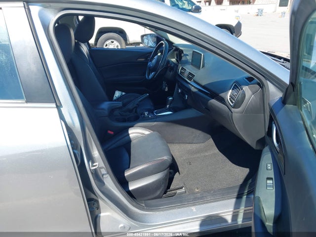 Продаж на аукціоні авто 2016 Mazda Mazda3 I Grand Touring, vin: JM1BM1X78G1299909, номер лоту: 45421991