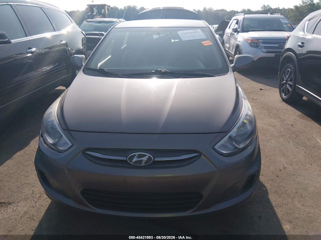 2017 Hyundai Accent Se მანქანა იყიდება აუქციონზე, vin: KMHCT4AE0HU377708, აუქციონის ნომერი: 45421993