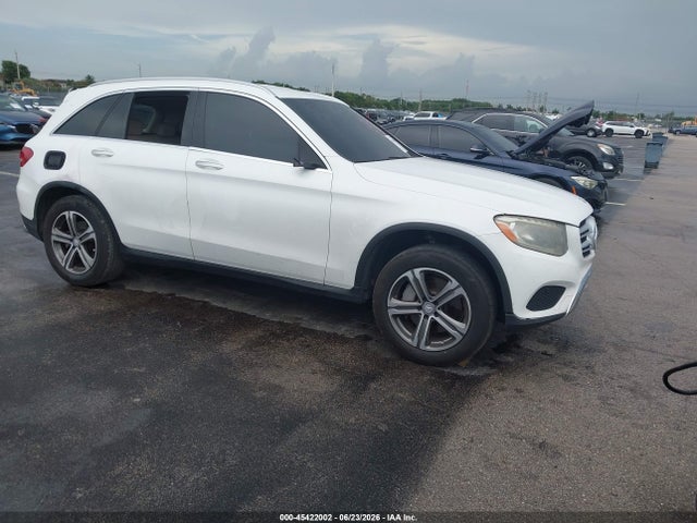 Продаж на аукціоні авто 2017 Mercedes-benz Glc 300, vin: WDC0G4JB8HF122949, номер лоту: 45422002