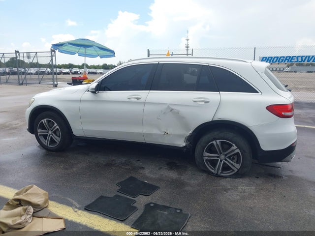 Продаж на аукціоні авто 2017 Mercedes-benz Glc 300, vin: WDC0G4JB8HF122949, номер лоту: 45422002