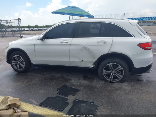 Продаж на аукціоні авто 2017 Mercedes-benz Glc 300, vin: WDC0G4JB8HF122949, номер лоту: 45422002