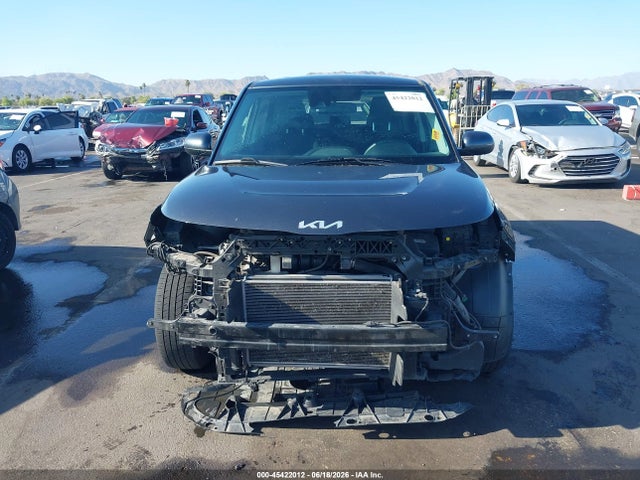 KIA SOUL LX 2022 KNDJ23AU9N7809769 Image 13