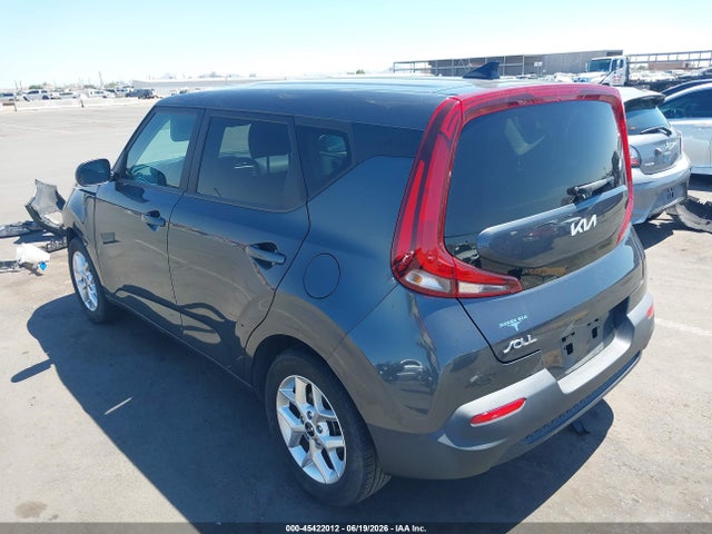 KIA SOUL LX 2022 KNDJ23AU9N7809769 Image 3