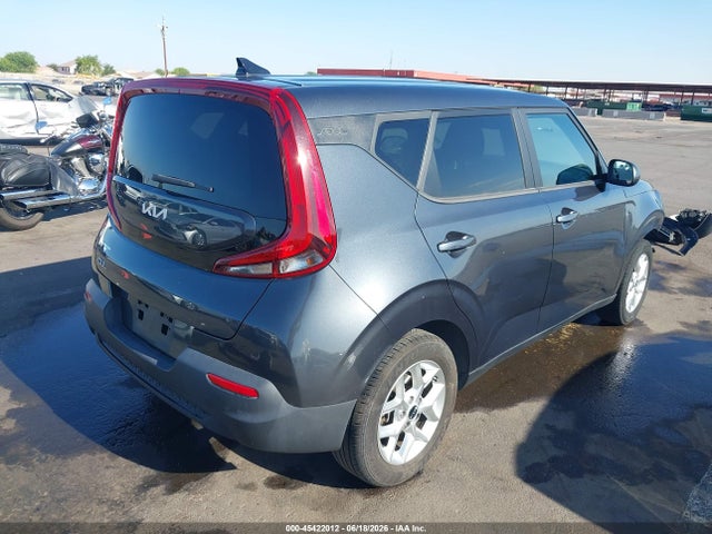 KIA SOUL LX 2022 KNDJ23AU9N7809769 Image 4