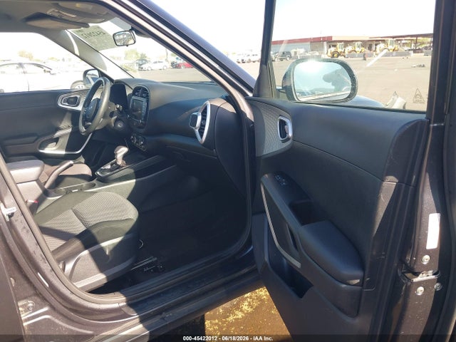 KIA SOUL LX 2022 KNDJ23AU9N7809769 Image 5