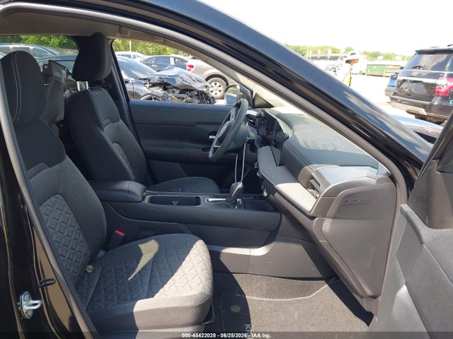 Auction sale of the 2025 Nissan Kicks Sv Fwd, vin: 3N8AP6CA3SL319216, lot number: 45422028
