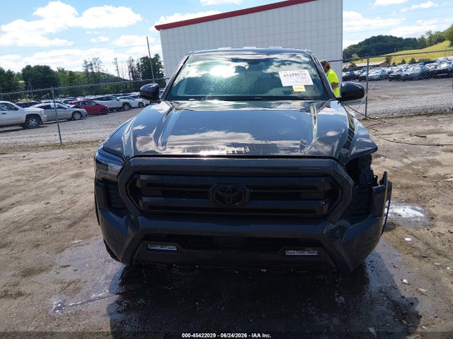 Auction sale of the 2025 Toyota Tacoma Sr5, vin: 3TMLB5JN4SM105123, lot number: 45422029