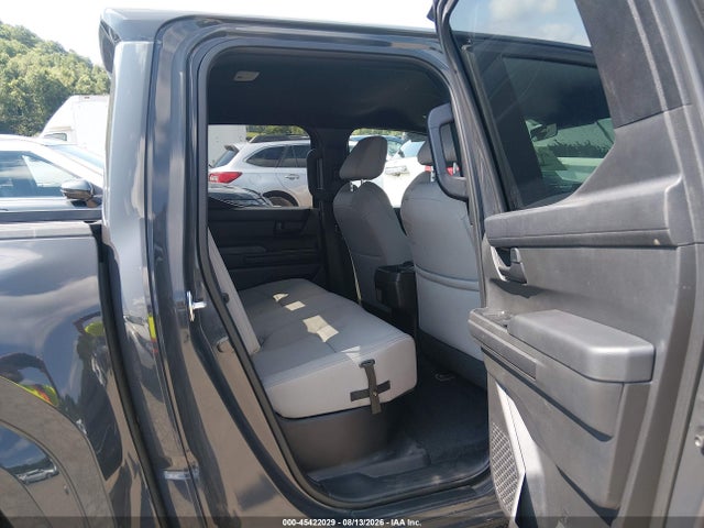 Auction sale of the 2025 Toyota Tacoma Sr5, vin: 3TMLB5JN4SM105123, lot number: 45422029