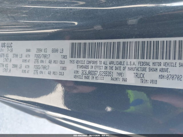 3C6JR6DG7JG255351 RAM 1500 Tradesman 4x2 8&#039; Box