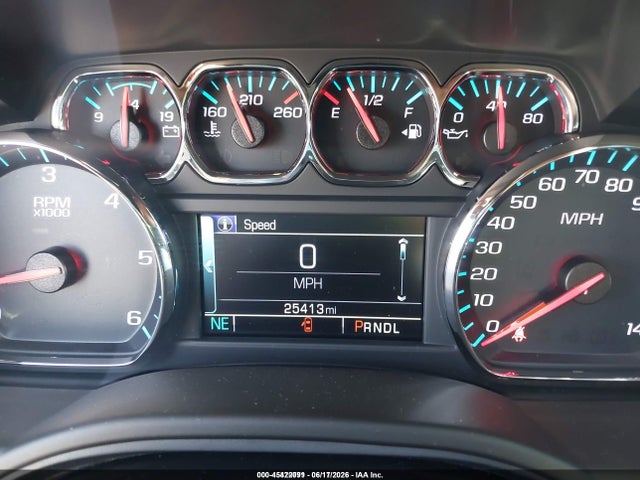 Chevrolet Tahoe Ls 2018 1GNSKAEC9JR329313 Image 18