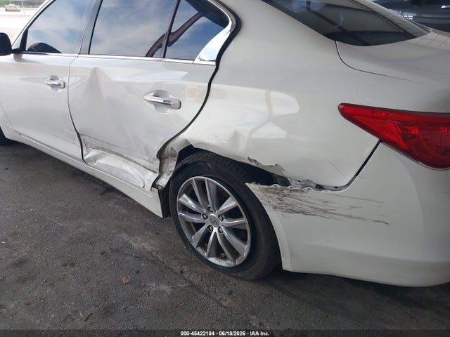 2015 Infiniti Q50 Premium მანქანა იყიდება აუქციონზე, vin: JN1BV7AP3FM337930, აუქციონის ნომერი: 45422104