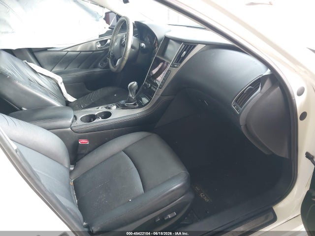 2015 Infiniti Q50 Premium მანქანა იყიდება აუქციონზე, vin: JN1BV7AP3FM337930, აუქციონის ნომერი: 45422104