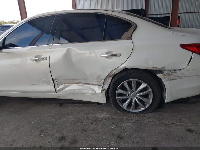 2015 Infiniti Q50 Premium მანქანა იყიდება აუქციონზე, vin: JN1BV7AP3FM337930, აუქციონის ნომერი: 45422104