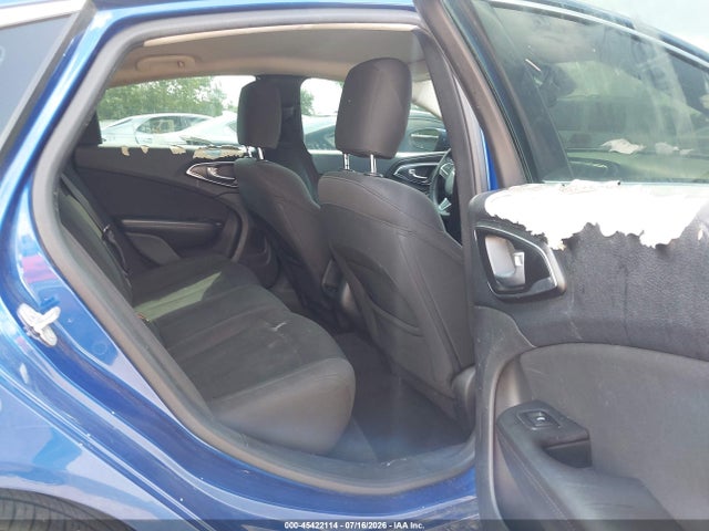 Продажа на аукционе авто 2015 Chrysler 200 Limited, vin: 1C3CCCAB8FN741678, номер лота: 45422114