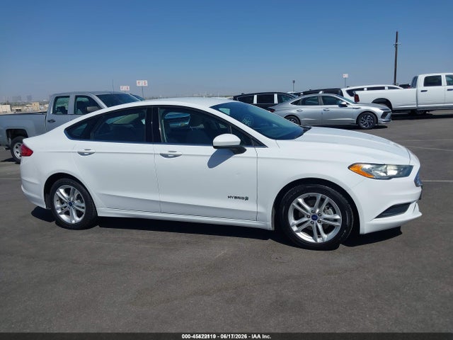 3FA6P0UU5JR212743 Ford Fusion Hybrid S