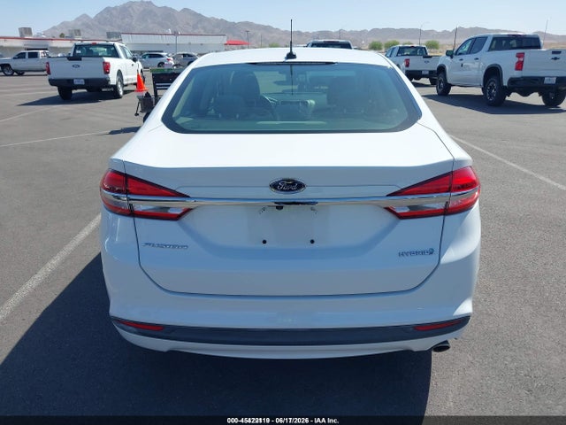 3FA6P0UU5JR212743 Ford Fusion Hybrid S