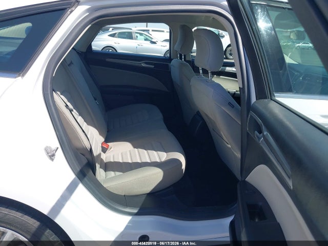 3FA6P0UU5JR212743 Ford Fusion Hybrid S