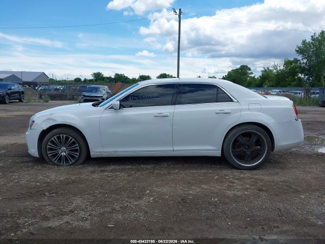 Aukcja sprzedaży 2013 Chrysler 300 300s, vin: 2C3CCAGT0DH505763, numer aukcji: 45422195