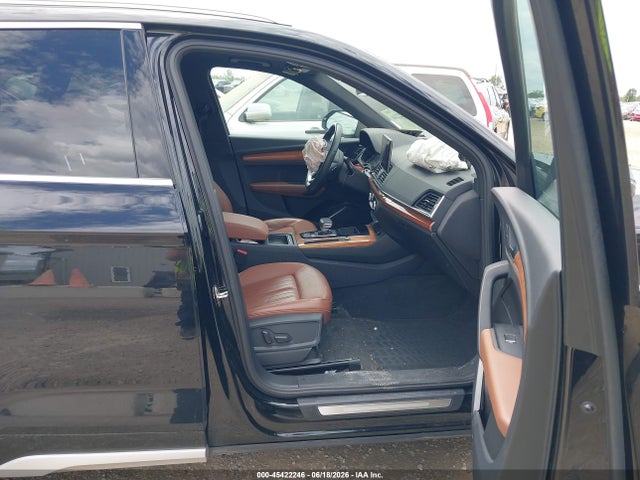 45422246 :رقم المزاد ، WA1AAAFY0M2090338 vin ، 2021 Audi Q5 Premium 45 Tfsi Quattro S Tronic مزاد بيع