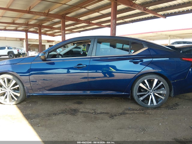 1N4BL4CV6NN358945 Nissan Altima Sr Fwd