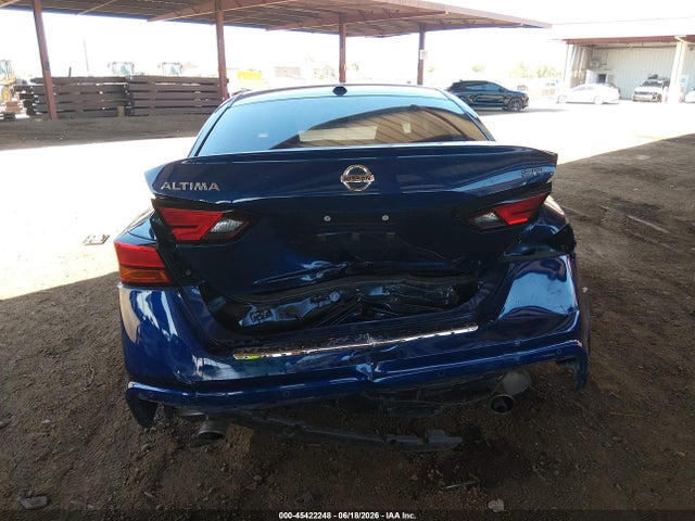 1N4BL4CV6NN358945 Nissan Altima Sr Fwd
