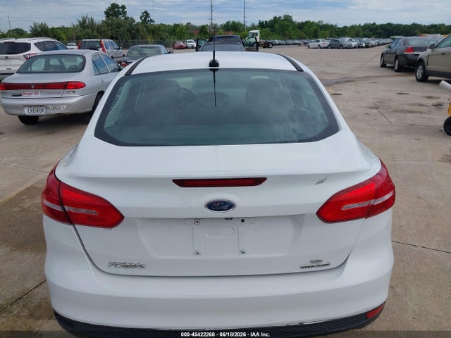 Aukcja sprzedaży 2015 Ford Focus Se, vin: 1FADP3F23FL250059, numer aukcji: 45422268