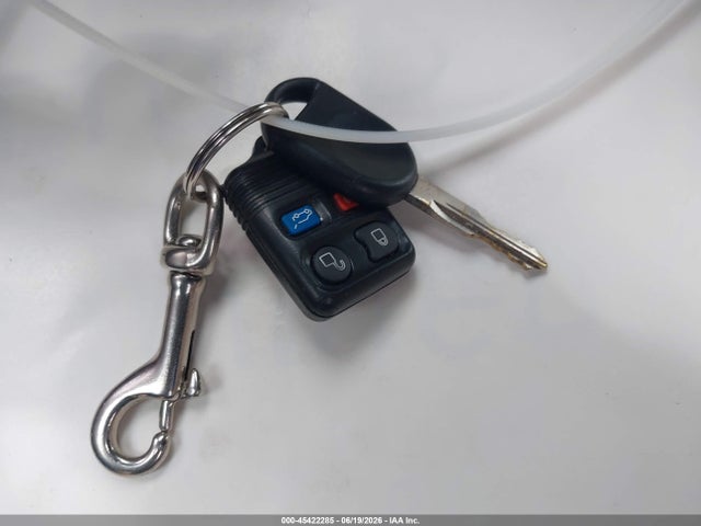 Продажа на аукционе авто 2006 Ford Explorer Xlt, vin: 1FMEU63E86ZA19545, номер лота: 45422285