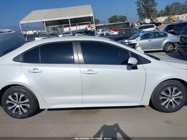 JTDEAMDE5N3000372 Toyota Corolla Hybrid Le