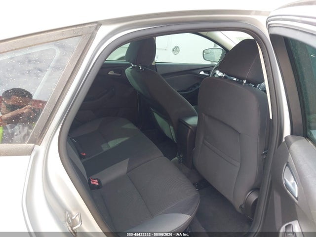 Ford FOCUS SE 2014 1FADP3K20EL239671 Image 8
