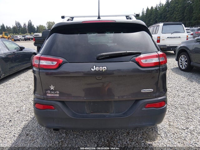 1C4PJMCB5HW657885 Jeep Cherokee Latitude 4x4