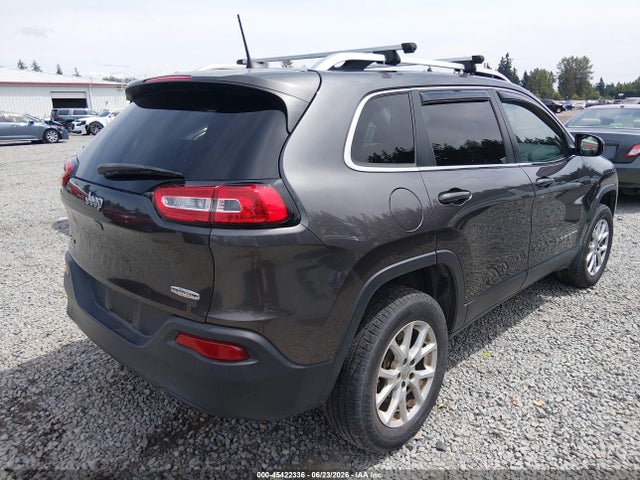 1C4PJMCB5HW657885 Jeep Cherokee Latitude 4x4