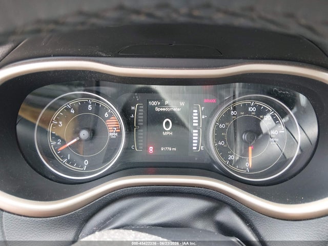 1C4PJMCB5HW657885 Jeep Cherokee Latitude 4x4