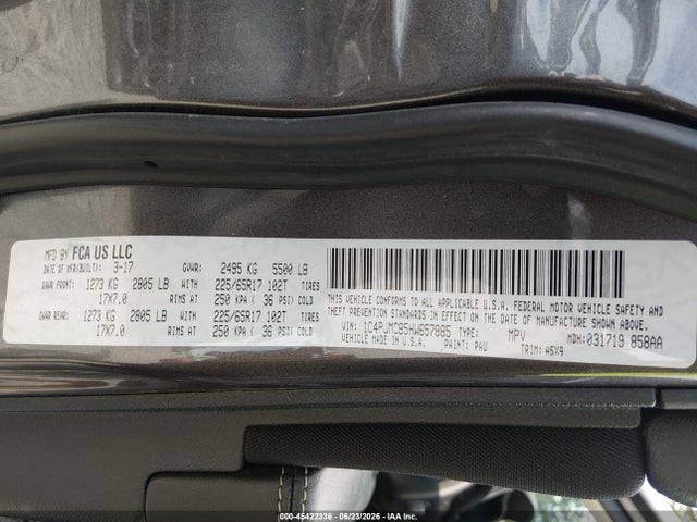 1C4PJMCB5HW657885 Jeep Cherokee Latitude 4x4