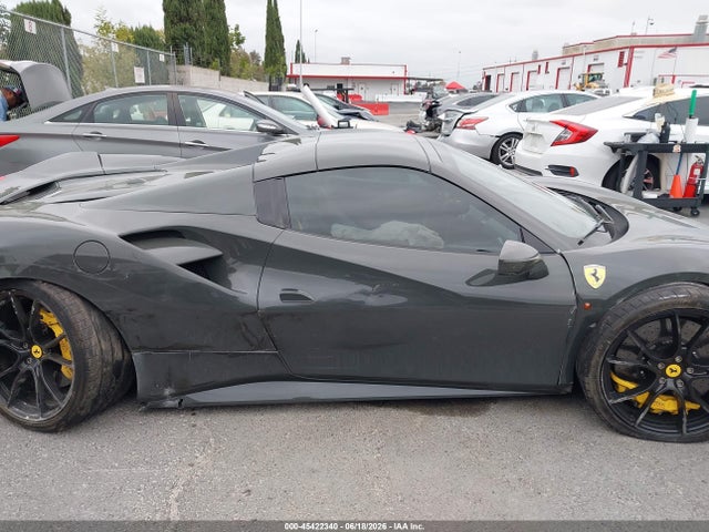 Продажа на аукционе авто 2016 Ferrari 488 Spider, vin: ZFF80AMA9G0219210, номер лота: 45422340