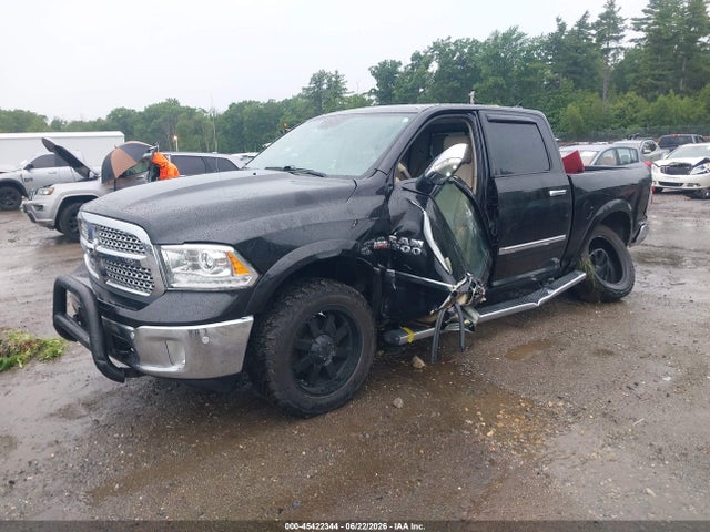 1C6RR7NT7HS816512 RAM 1500 Laramie 4x4 5&#039;7 Box