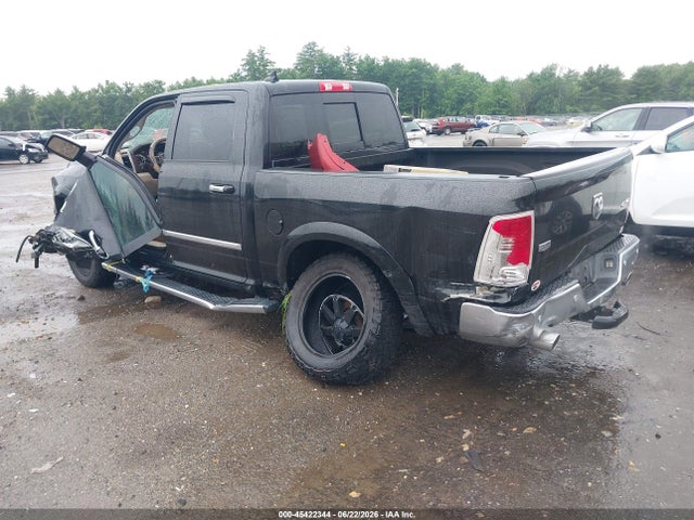 1C6RR7NT7HS816512 RAM 1500 Laramie 4x4 5&#039;7 Box