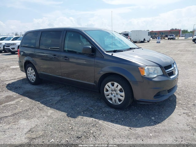 Auction sale of the 2018 Dodge Grand Caravan Se, vin: 2C4RDGBG0JR339928, lot number: 45422366
