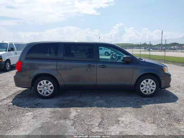 Продаж на аукціоні авто 2018 Dodge Grand Caravan Se, vin: 2C4RDGBG0JR339928, номер лоту: 45422366