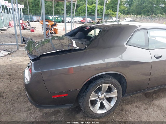 Продажа на аукционе авто 2021 Dodge Challenger Sxt, vin: 2C3CDZAG2MH623370, номер лота: 45422382