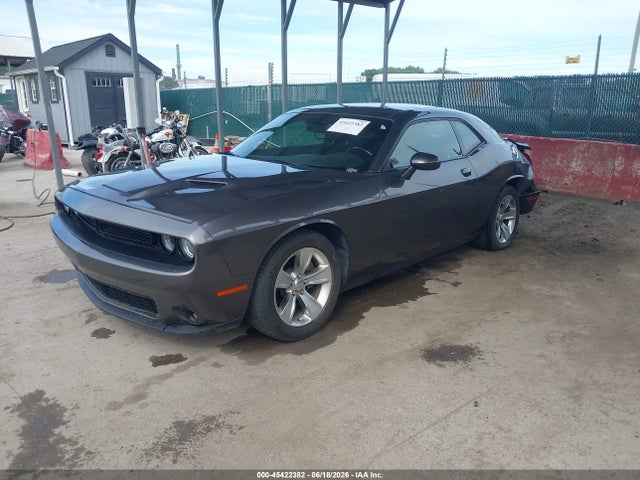 Продажа на аукционе авто 2021 Dodge Challenger Sxt, vin: 2C3CDZAG2MH623370, номер лота: 45422382