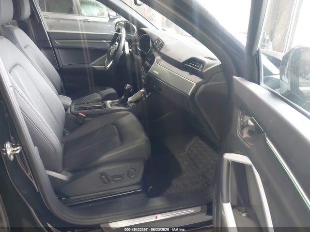 Продажа на аукционе авто 2024 Audi Q3 Premium Plus 45 Tfsi S Line Quattro Tiptronic, vin: WA1EECF38R1047191, номер лота: 45422397