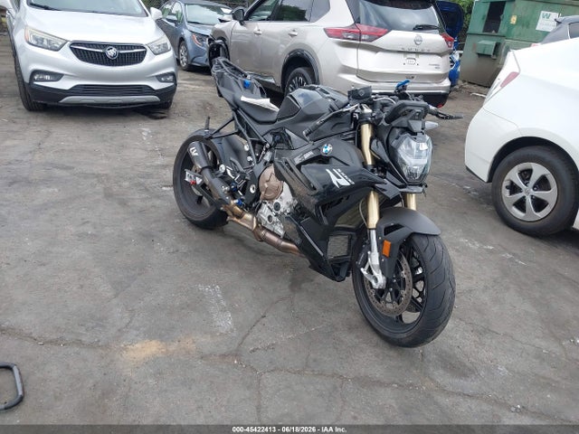 2023 Bmw S 1000 R მანქანა იყიდება აუქციონზე, vin: WB10E5300P6H03471, აუქციონის ნომერი: 45422413