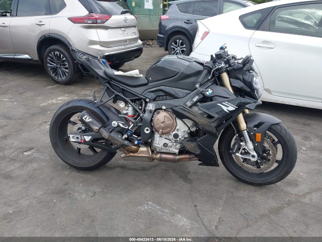 BMW S 1000 R 2023 WB10E5300P6H03471 Image 11