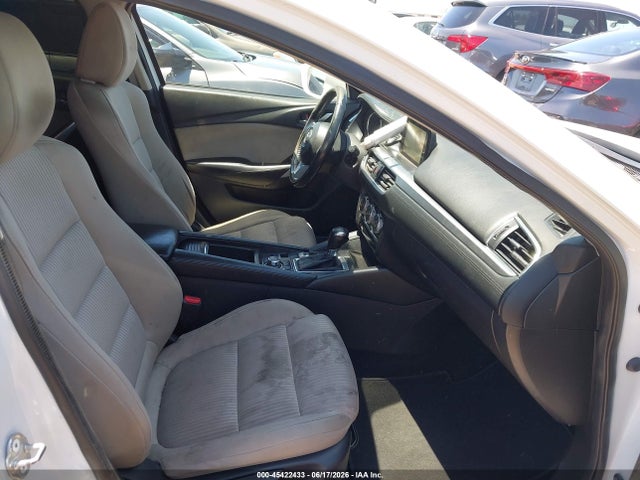 JM1GJ1U5XG1429982 Mazda Mazda6 I Sport