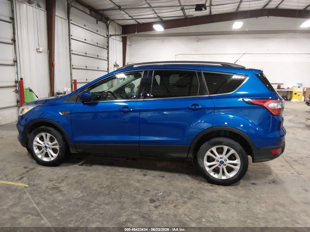 Продажа на аукционе авто 2018 Ford Escape Se, vin: 1FMCU9GD7JUA23716, номер лота: 45422434